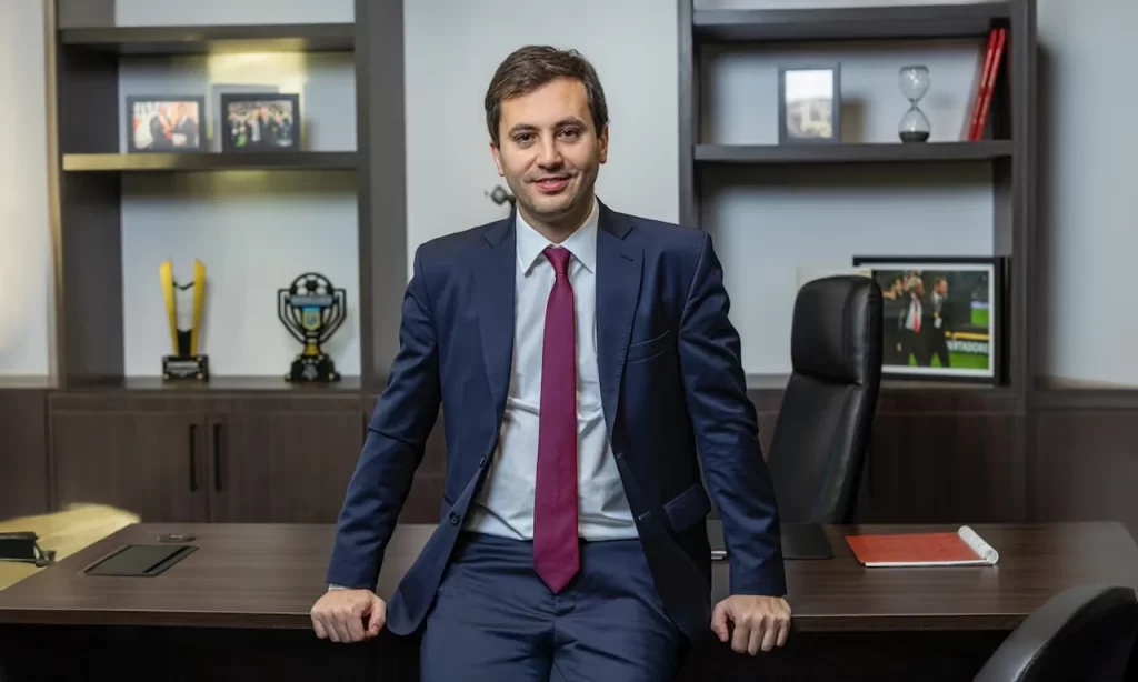 Stefano Di Carlo candidato a presidente de River