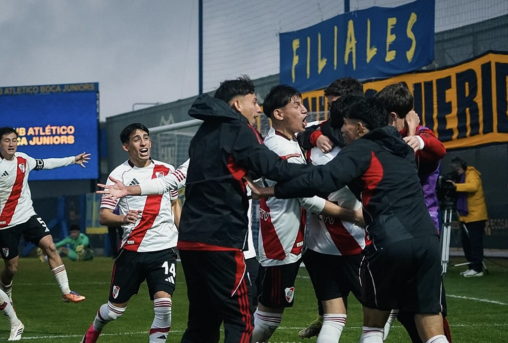 jugadores de la reserva de River 2026