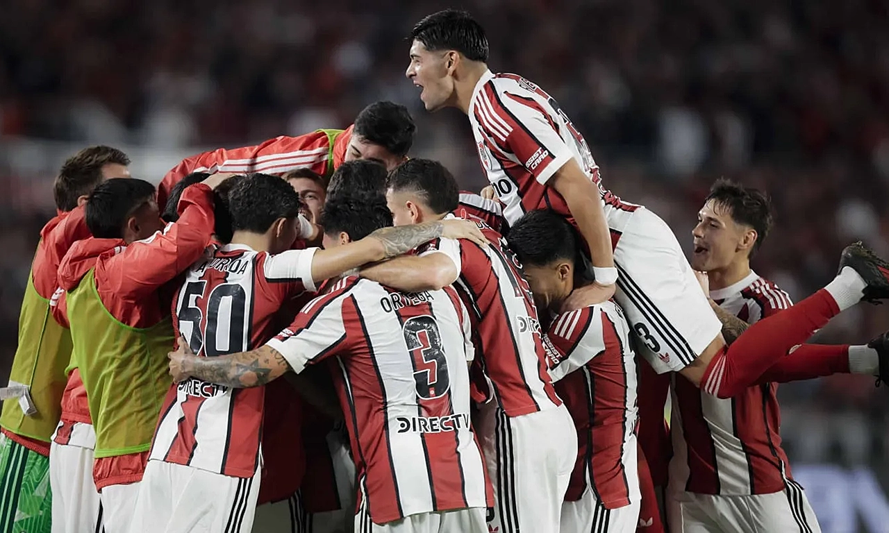 festejo del gol de River vs Argentinos juniors - 2026